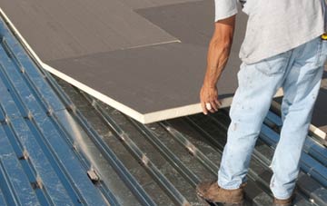 benefits of insulating Threehammer Common flat roofing
